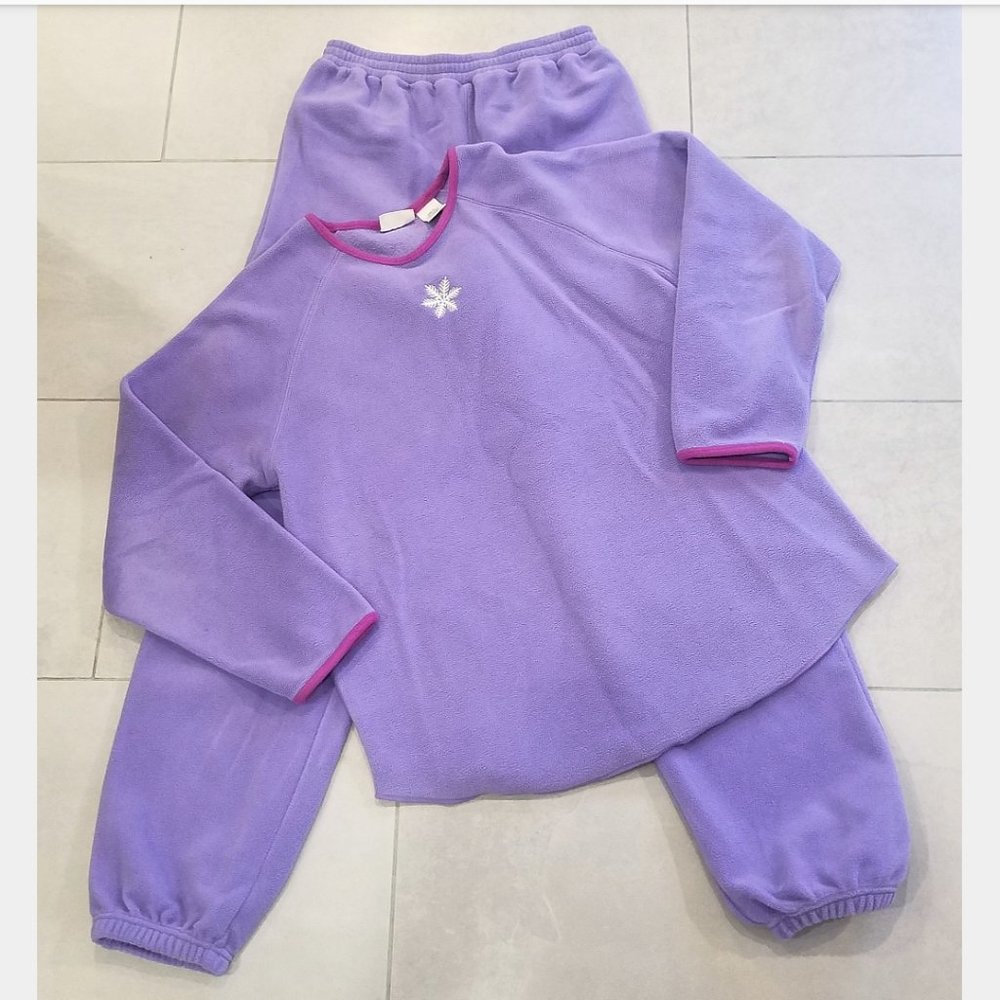 L.L. Bean kids fleece pajama set